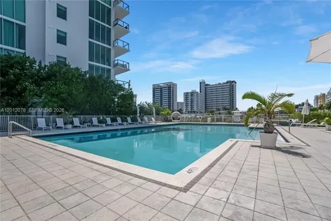 7928 East Drive North Bay Village FL 33141