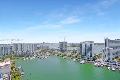 7928 East Drive North Bay Village FL 33141