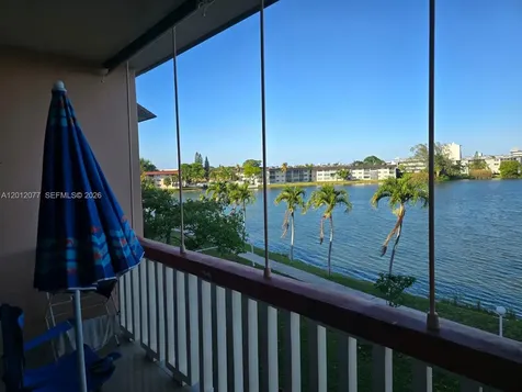 18707 NE 14th Avenue Miami FL 33179