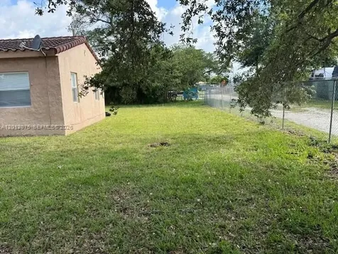 6013 SW 34th Street Miramar FL 33023