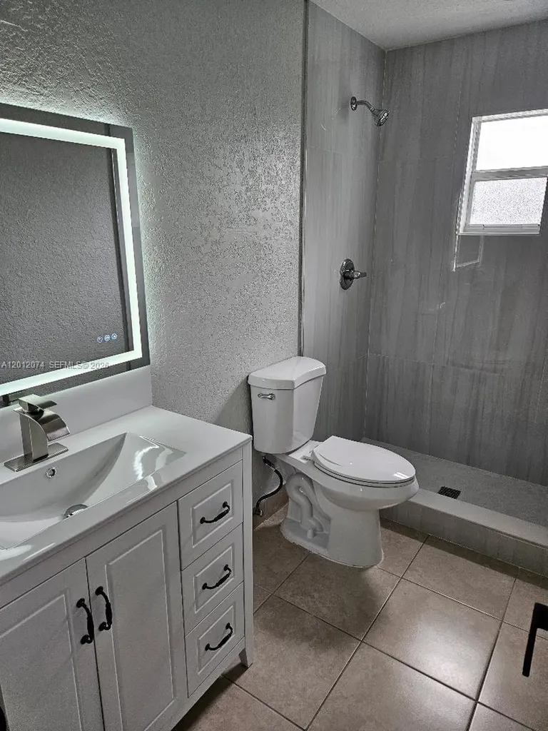 1941 NE 2nd Terrace Pompano Beach FL 33060