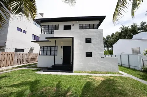 423 NE 71st Street Miami FL 33138