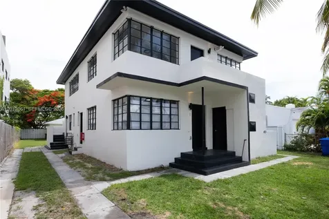 423 NE 71st Street Miami FL 33138