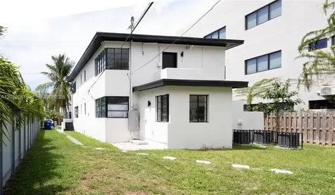 423 NE 71st Street Miami FL 33138