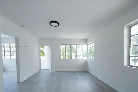 423 NE 71st Street Miami FL 33138