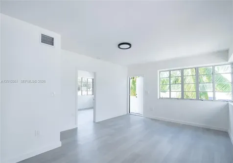 423 NE 71st Street Miami FL 33138