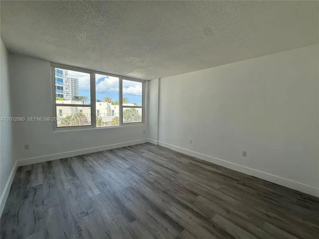 3505 S Ocean Drive Hollywood FL 33019