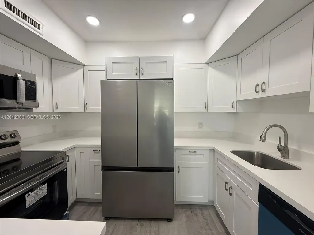 3505 S Ocean Drive Hollywood FL 33019