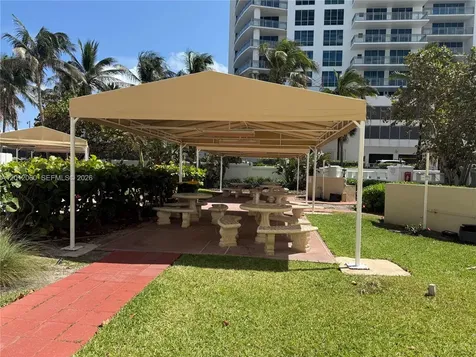 3505 S Ocean Drive Hollywood FL 33019