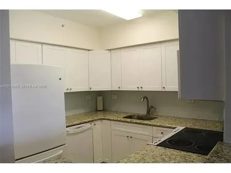 1500 Bay Road Miami Beach FL 33139