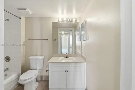520 SE 5th Avenue Fort Lauderdale FL 33301