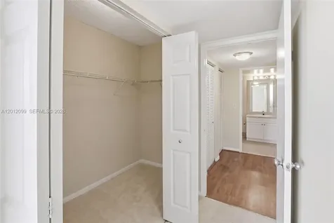 520 SE 5th Avenue Fort Lauderdale FL 33301