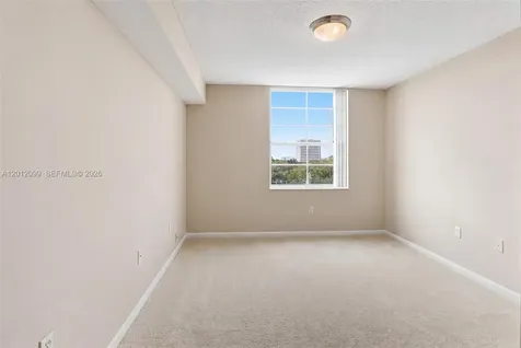 520 SE 5th Avenue Fort Lauderdale FL 33301