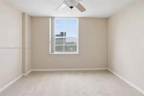 520 SE 5th Avenue Fort Lauderdale FL 33301