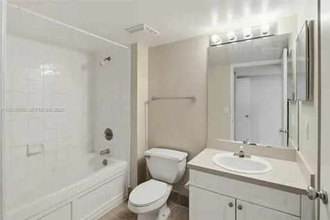 520 SE 5th Avenue Fort Lauderdale FL 33301