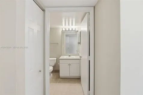 520 SE 5th Avenue Fort Lauderdale FL 33301
