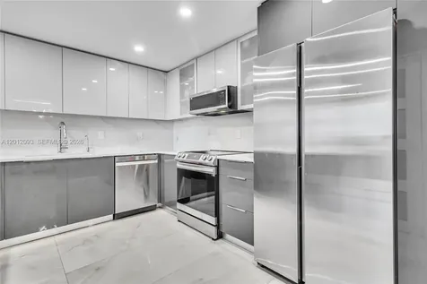 3161 S Ocean Drive Hallandale Beach FL 33009