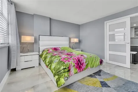 3161 S Ocean Drive Hallandale Beach FL 33009