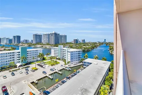3161 S Ocean Drive Hallandale Beach FL 33009