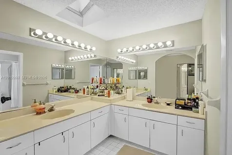 587 NW 38th Avenue Deerfield Beach FL 33442