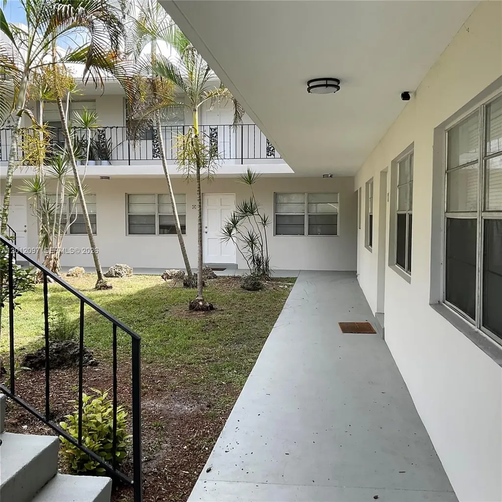 510 SE 9th Street Fort Lauderdale FL 33316