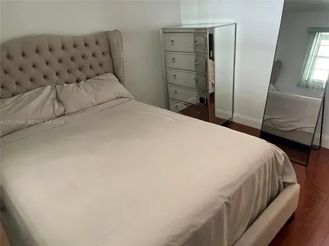 440 Paradise Isle Boulevard Hallandale Beach FL 33009