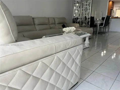 440 Paradise Isle Boulevard Hallandale Beach FL 33009