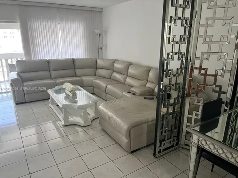 440 Paradise Isle Boulevard Hallandale Beach FL 33009