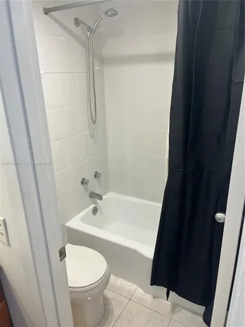 440 Paradise Isle Boulevard Hallandale Beach FL 33009