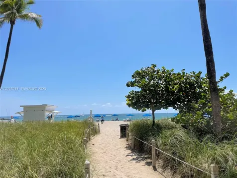 10275 Collins Avenue Bal Harbour FL 33154