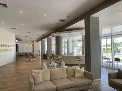10275 Collins Avenue Bal Harbour FL 33154