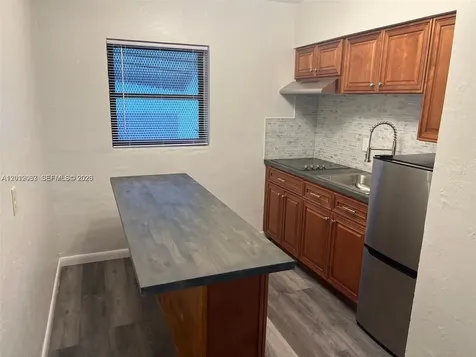 715 NE 6th Street Hallandale Beach FL 33009