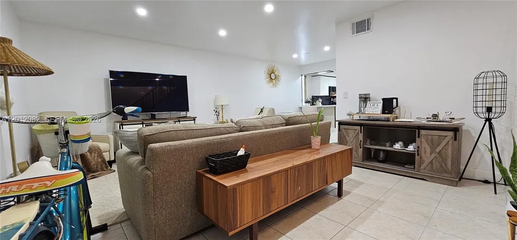 1845 NW 4th Avenue Boca Raton FL 33432