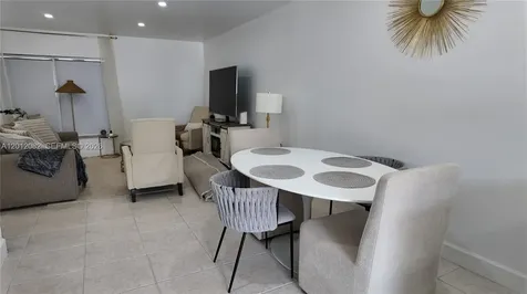 1845 NW 4th Avenue Boca Raton FL 33432