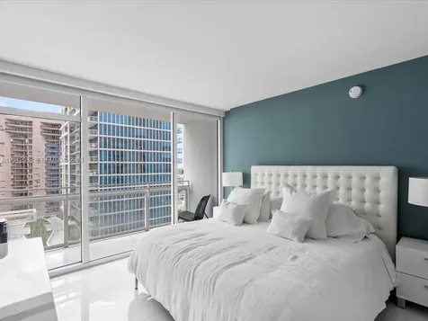 6801 Collins Avenue Miami Beach FL 33141