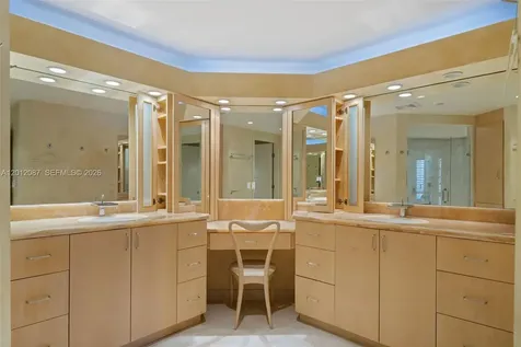 20290 Fairway Oaks Drive Boca Raton FL 33434