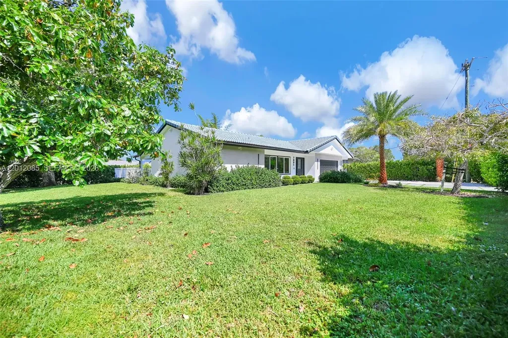 1001 NW 4th Court Boca Raton FL 33432