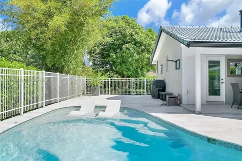 1001 NW 4th Court Boca Raton FL 33432