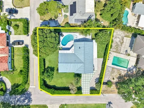 1001 NW 4th Court Boca Raton FL 33432