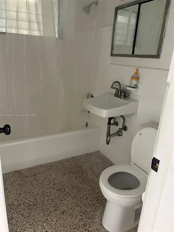 472 NW 51st Avenue Miami FL 33126