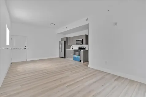 1534 NW 1st Street Miami FL 33125