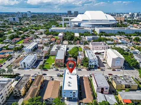 1534 NW 1st Street Miami FL 33125