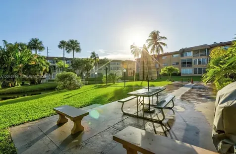5031 W Oakland Park Boulevard Lauderdale Lakes FL 33313