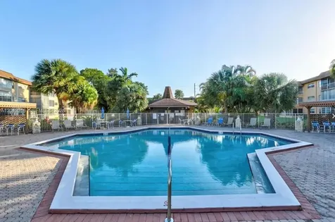 5031 W Oakland Park Boulevard Lauderdale Lakes FL 33313
