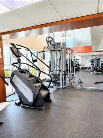 41 SE 5th Street Miami FL 33131