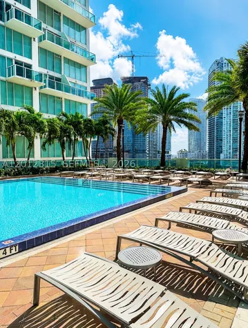 41 SE 5th Street Miami FL 33131