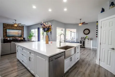 2910 Fairways Drive Homestead FL 33035