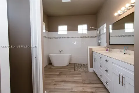 2910 Fairways Drive Homestead FL 33035