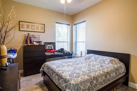 2910 Fairways Drive Homestead FL 33035