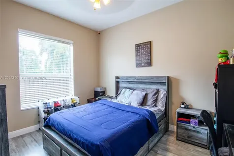 2910 Fairways Drive Homestead FL 33035